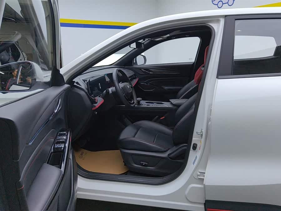 Changan X5 PLUS 2024 изображение автомобиля #10