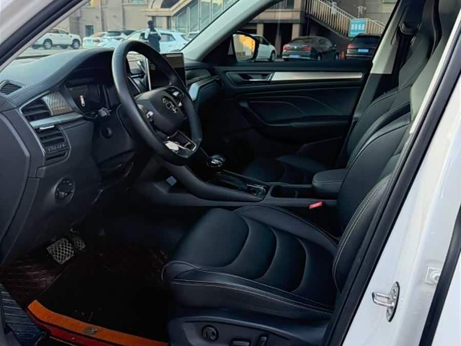 Skoda Kodiaq 2022 #10 Skoda Kodiaq 2022 صورة سيارة #10