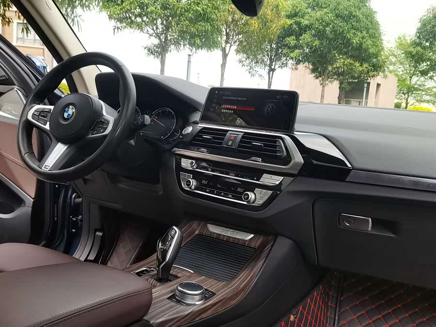 BMW X3 2019 изображение автомобиля #10