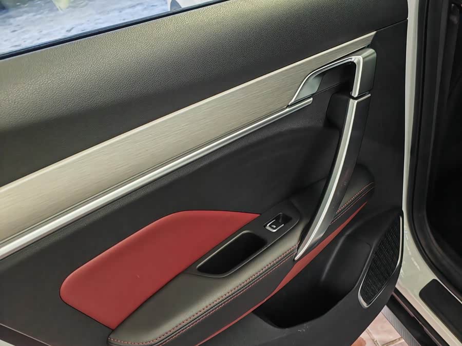GEELY Coolray 2022 car image #10
