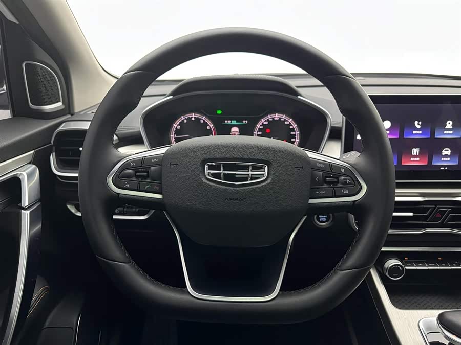 GEELY Coolray 2023 car image #10