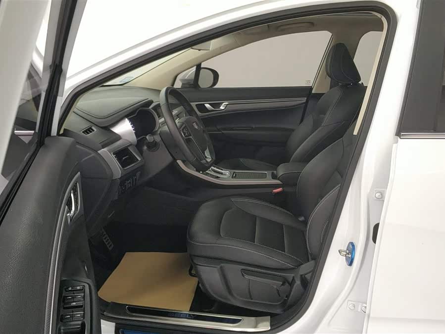 GEELY Emgrand GS 2019 car image #10