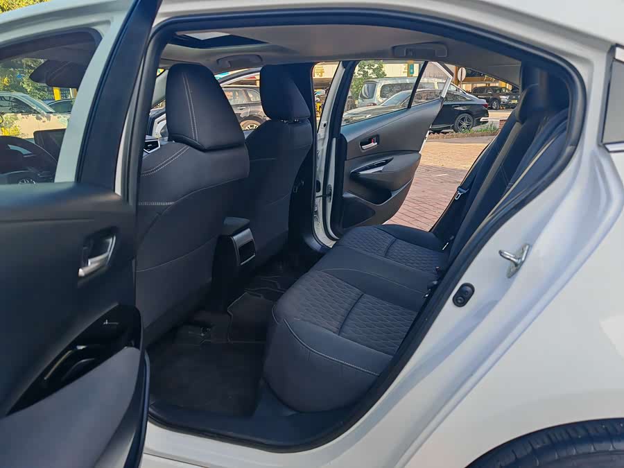 Toyota Allion 2023 immagine di auto #10