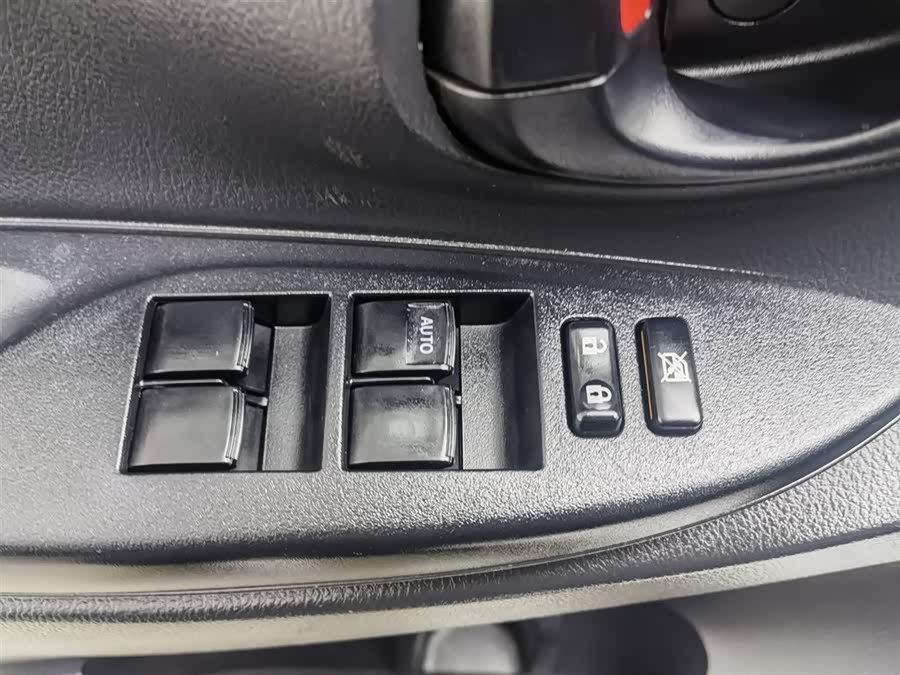 Toyota Yaris L Zhixiang 2018 immagine di auto #10