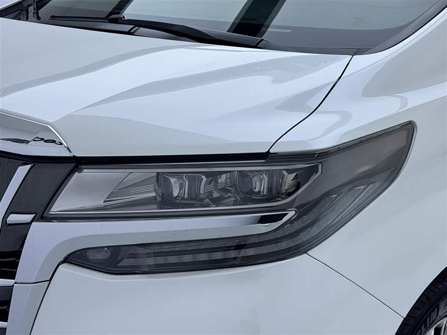 Toyota Alphard 2019 immagine di auto #10