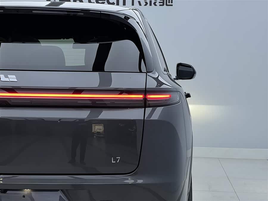 Li L7 2023 image de voiture #10