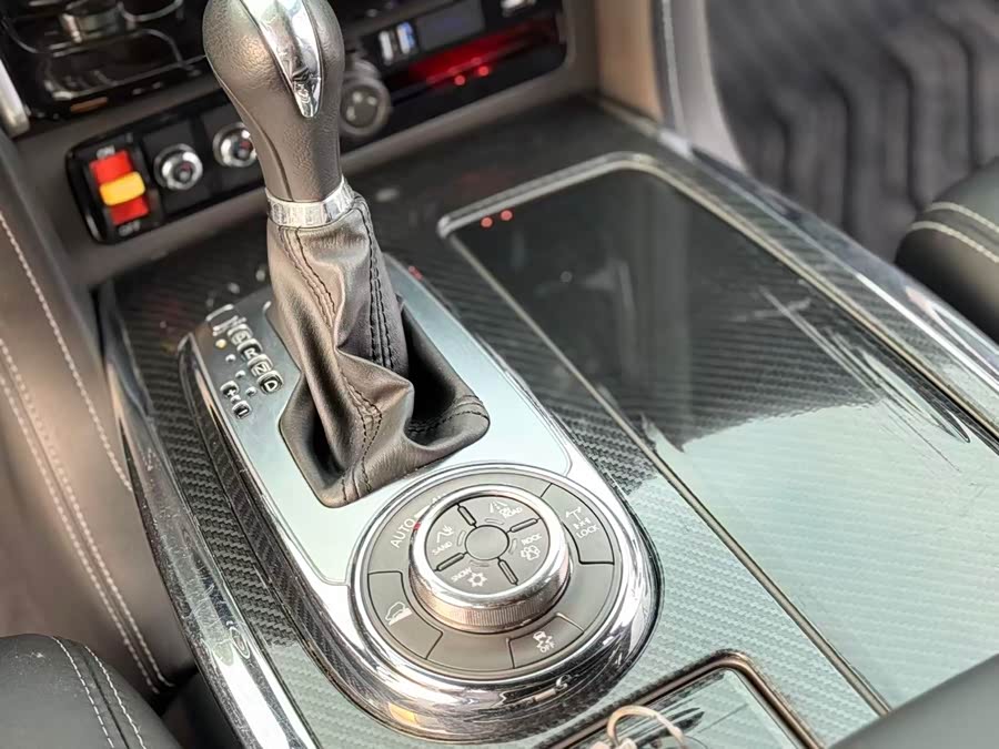 日产 途乐 2019 汽车图片 #10