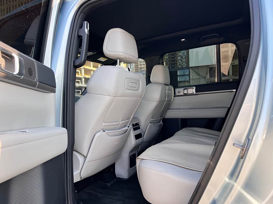 FangChengBao Tiger 7 2025 car image #10