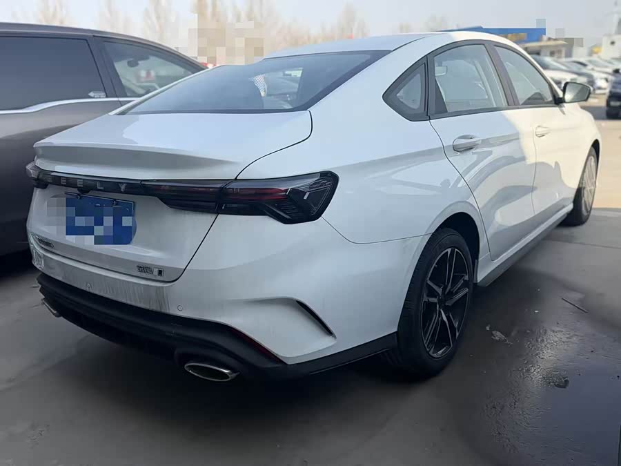 吉利汽车 缤瑞 2025 汽车图片 #10