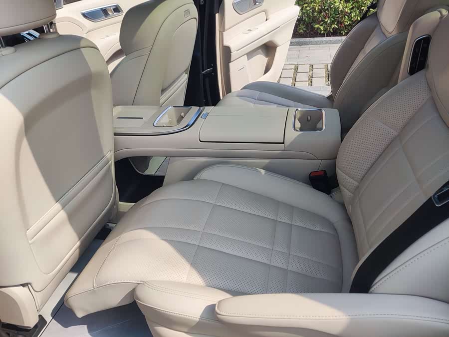 Deepal S09 2025 صورة سيارة #10