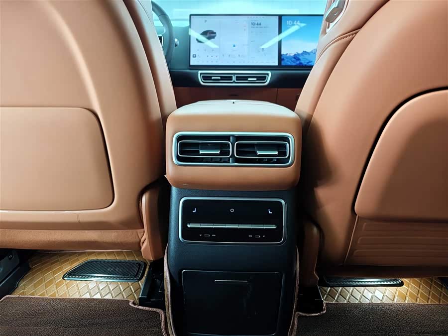 理想汽车 理想L7 2023 汽车图片 #10