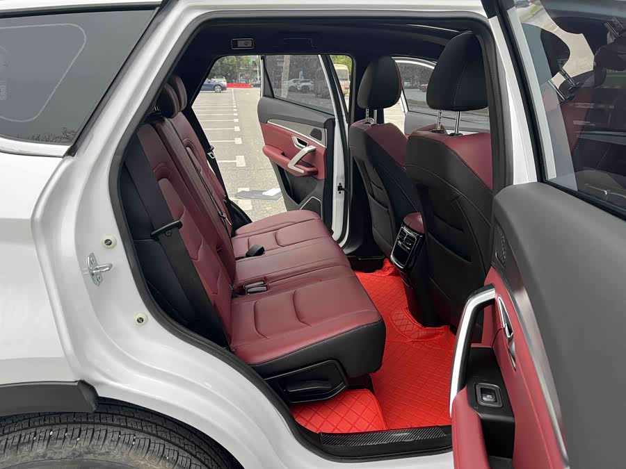 Jetour X70 PLUS 2023 car image #10