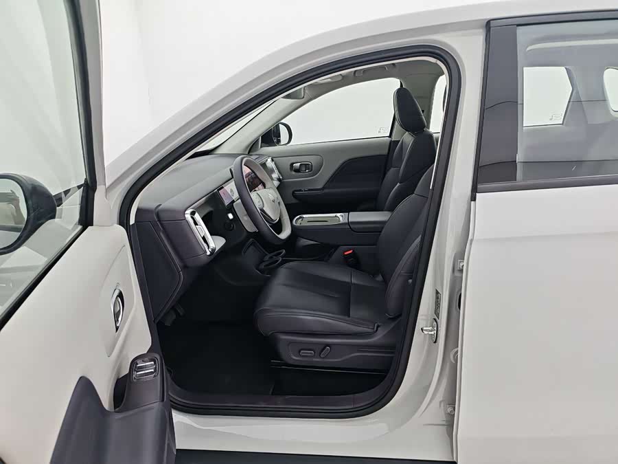 零跑汽车 零跑B10 2025 汽车图片 #10