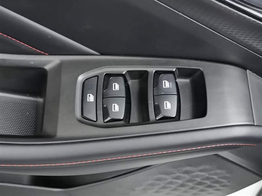 MG 5 2025 car image #10