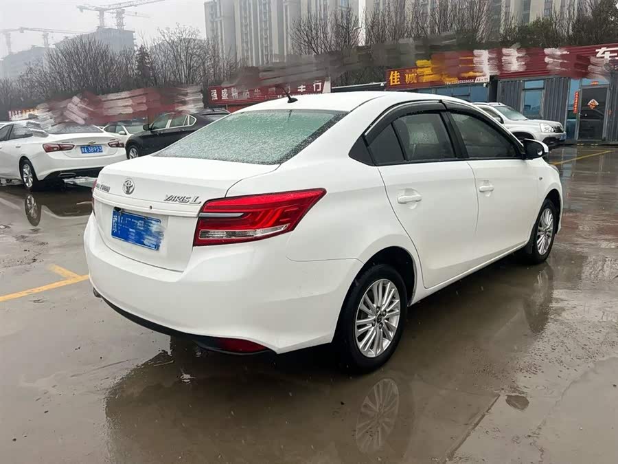 Toyota Yaris L Zhixiang 2017 immagine di auto #10