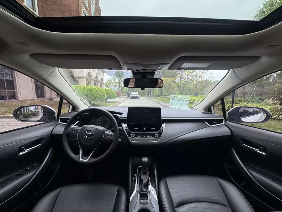 Toyota Corolla 2023 car image #10
