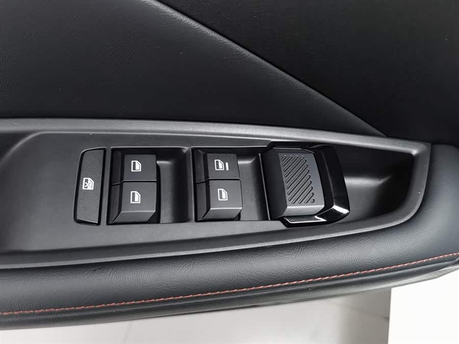 MG 5 2024 car image #10