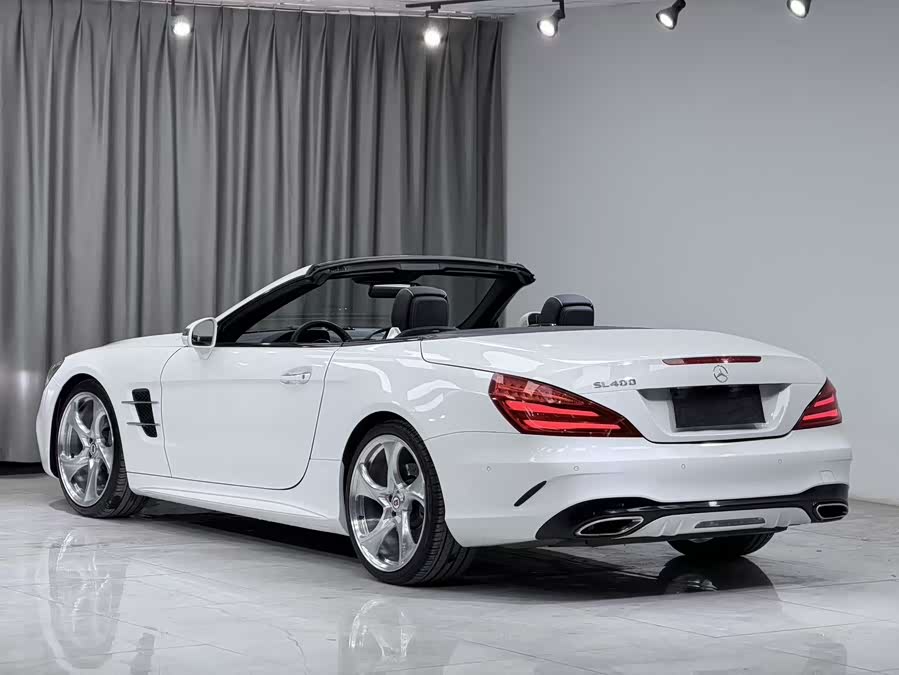 Mercedes-Benz SL Class 2017 car image #10