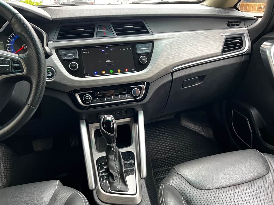 GEELY Vision X3 2017 صورة سيارة #10