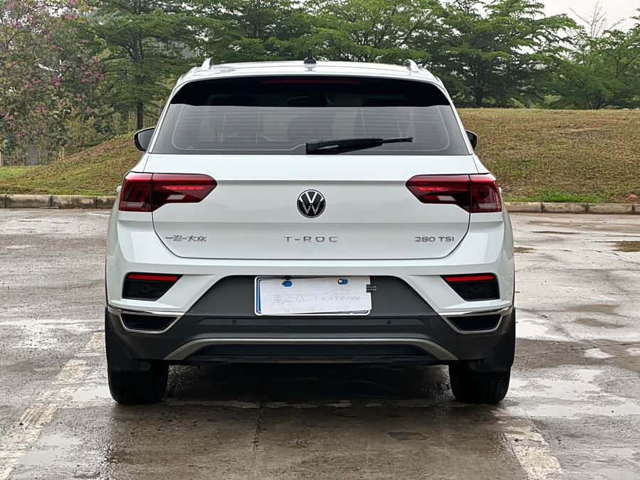 Volkswagen T-Roc 2023 #10 Volkswagen T-Roc 2023 car image #10