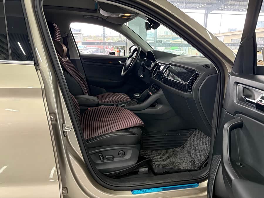 Skoda Kodiaq 2018 صورة سيارة #10