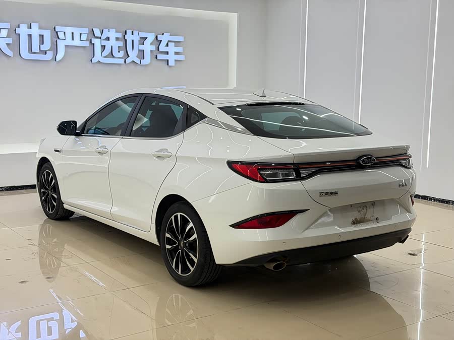 JAC 2020 car image #10