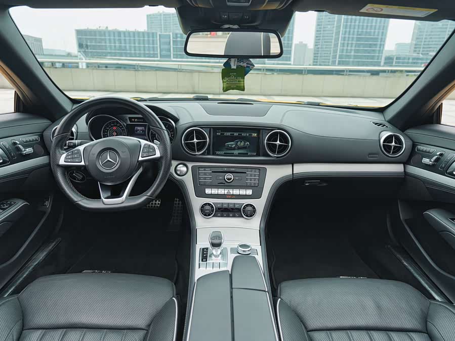 Mercedes-Benz SL Class 2017 car image #10