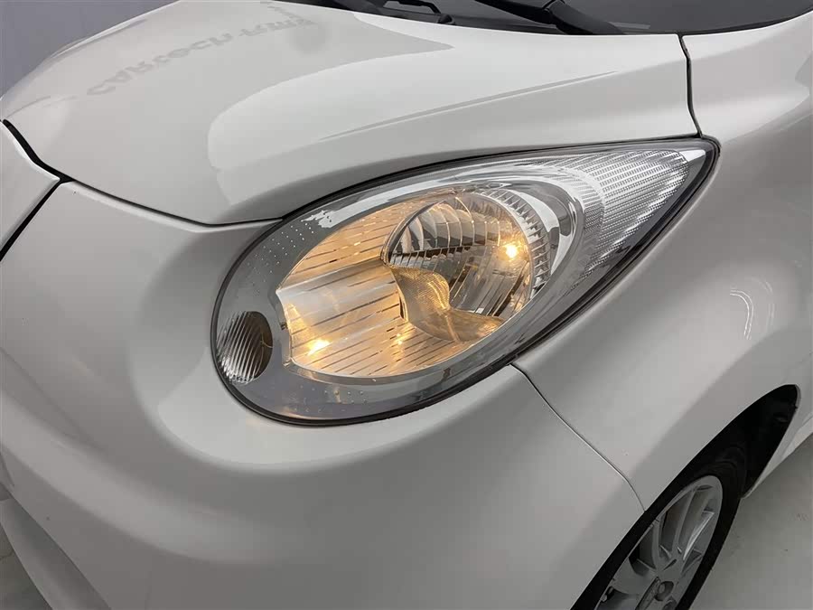 JAC 2019 car image #10