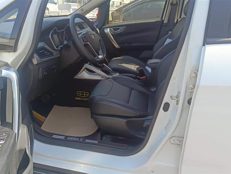 GEELY Vision X3 2018 изображение автомобиля #10