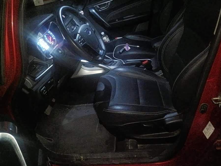 GEELY Vision X3 2018 изображение автомобиля #10