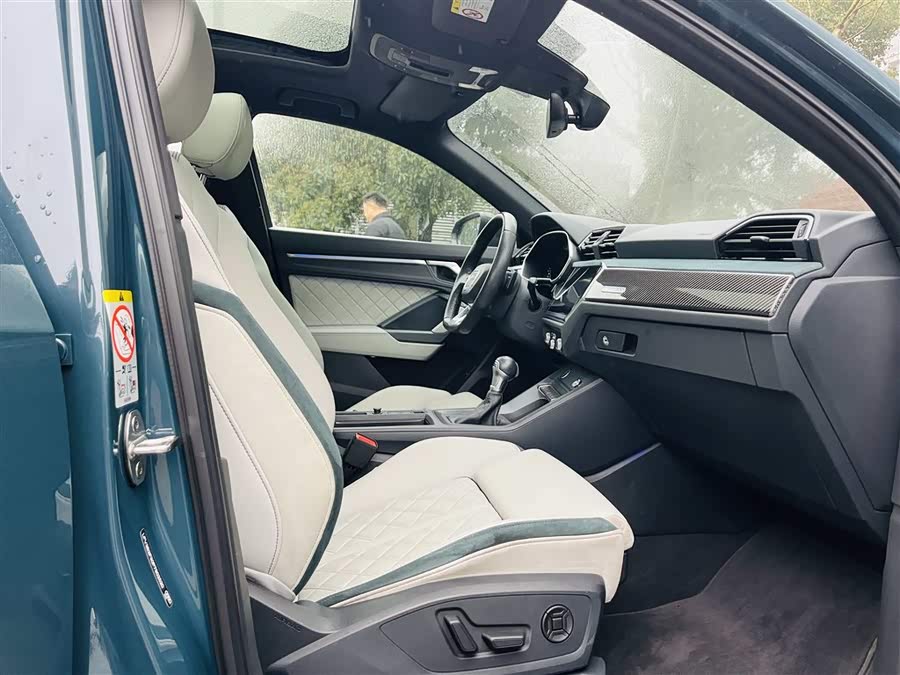 Audi Q3 Sportback 2023 изображение автомобиля #10