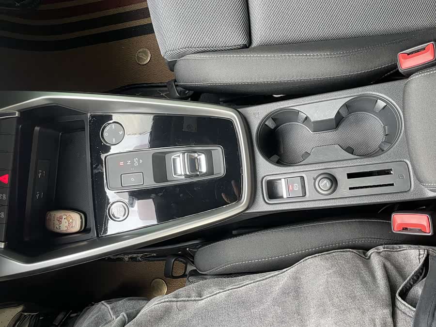 Audi A3 2023 car image #10