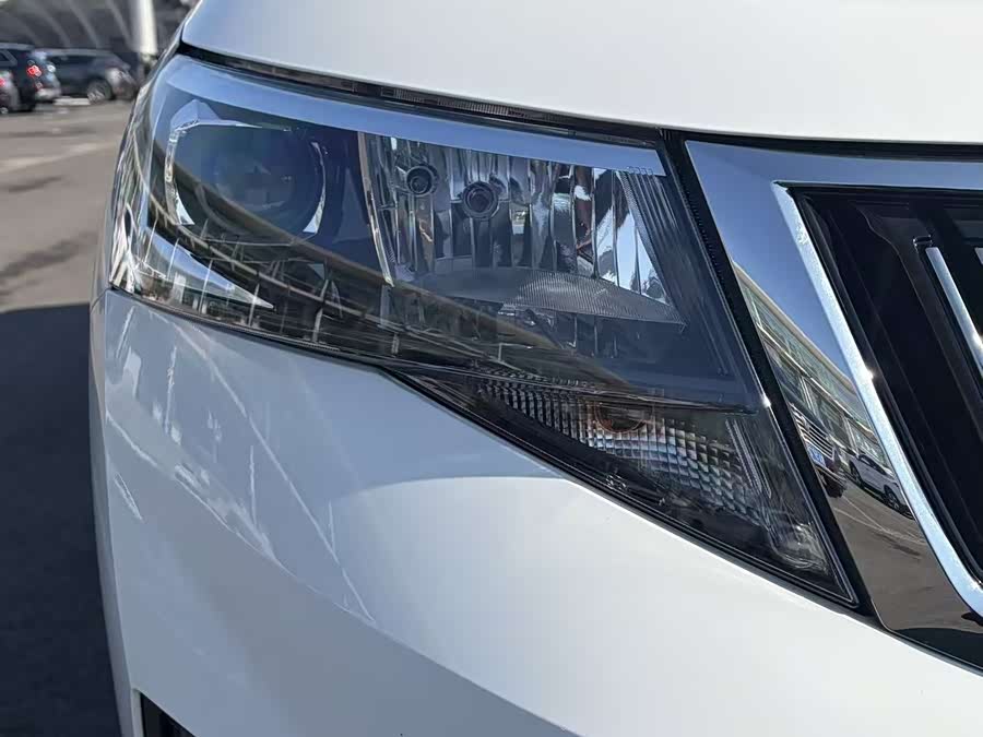 Skoda Kamiq 2024 #10 Skoda Kamiq 2024 car image #10