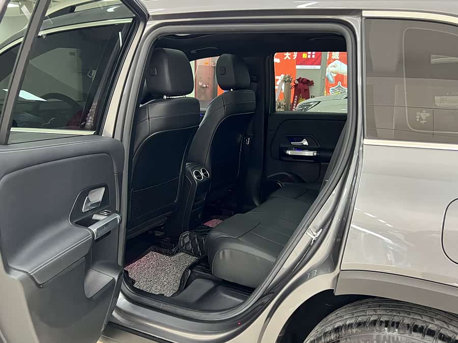 Mercedes-Benz GLB Class 2021 car image #10