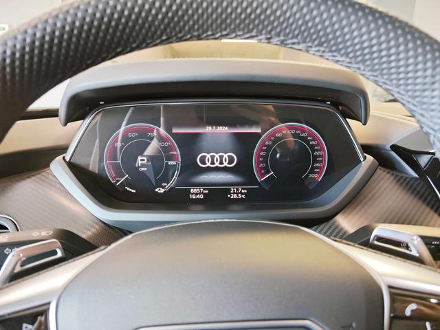 Audi RS e-tron GT 2023 #10 Audi RS e-tron GT 2023 car image #10