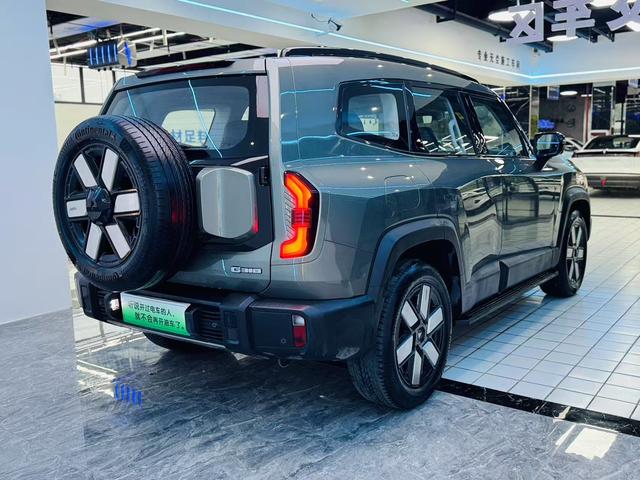 Deepal G318 2024 immagine di auto #10