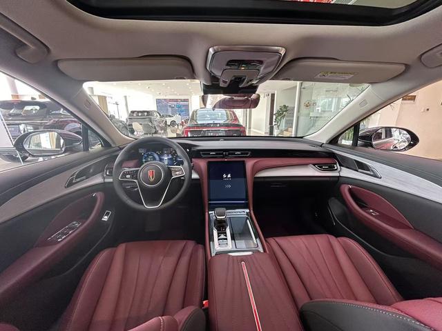 HongQi H5 PHEV 2025 #10 HongQi H5 PHEV 2025 car image #10