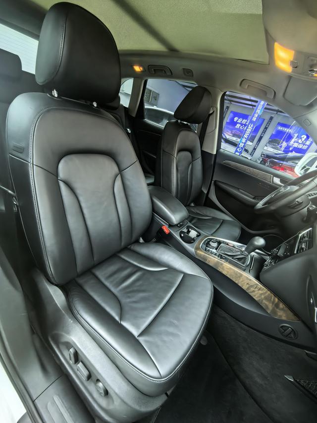 Audi Q5 (Imported) 2011 #10 Audi Q5 (Imported) 2011 car image #10