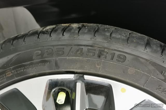 日产 日产N7 2025 汽车图片 #10