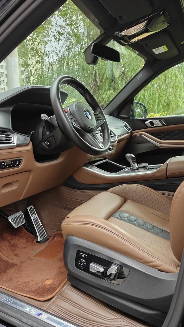 BMW X5 M 2021 #10 BMW X5 M 2021 car image #10