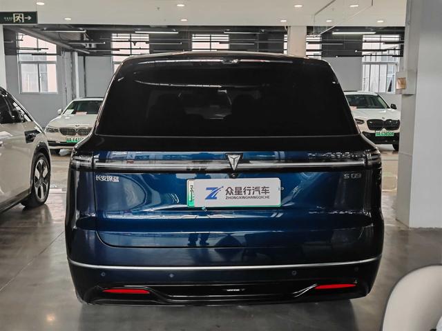 Deepal S09 2025 car image #10