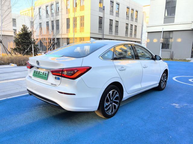 Changan Eado EV 2019 car image #10