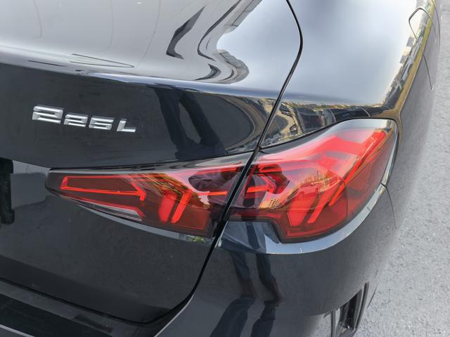 BMW 2 Series 2025 #10 BMW 2 Series 2025 car image #10