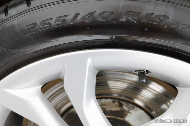 Audi S6 2013 car image #10