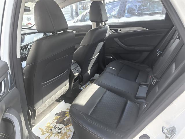 Changan Eado EV 2019 car image #10