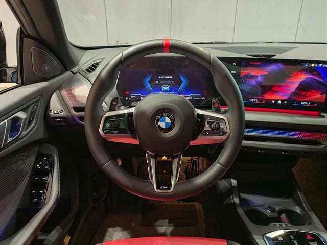 BMW 2 Series 2025 #10 BMW 2 Series 2025 car image #10