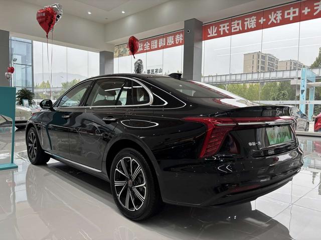 HongQi H5 PHEV image de voiture #10