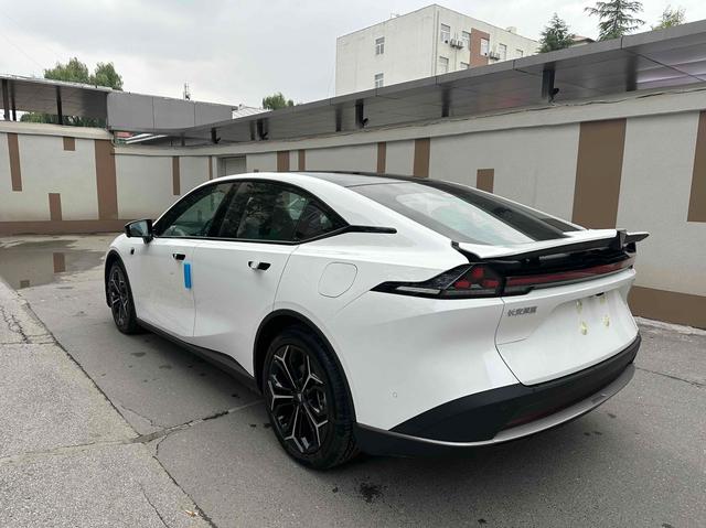 Deepal L07 car image #10