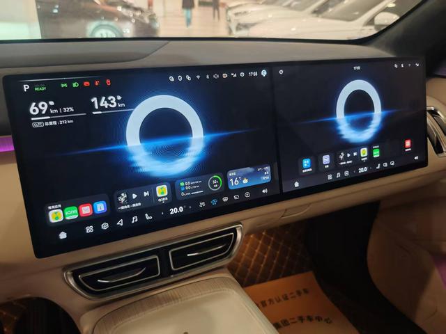 Deepal S09 2025 صورة سيارة #10