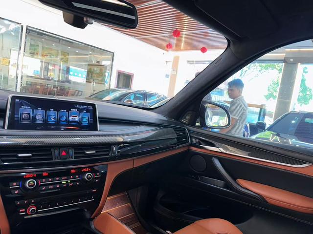 BMW X5 M 2017 car image #10